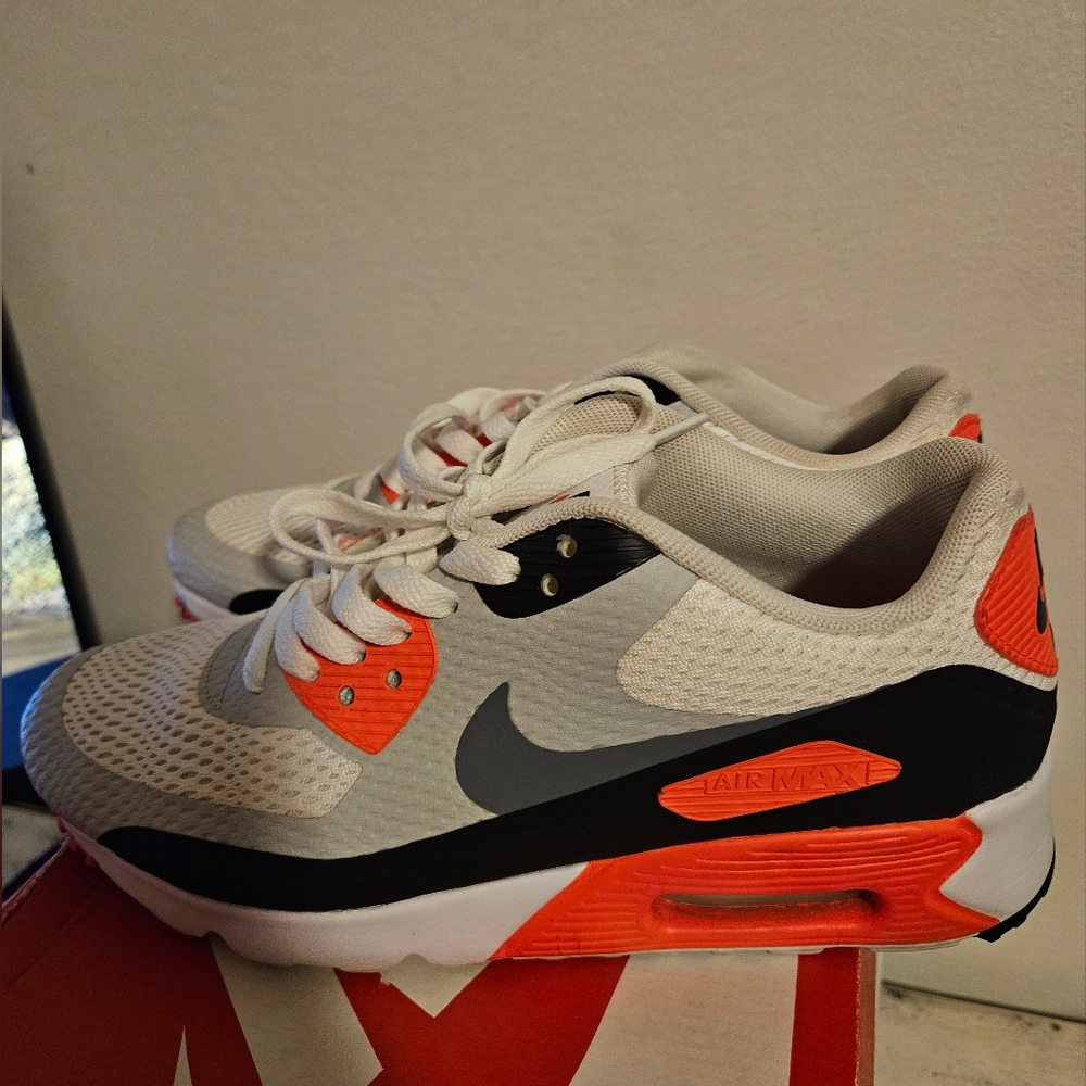 Nike Air Max 90